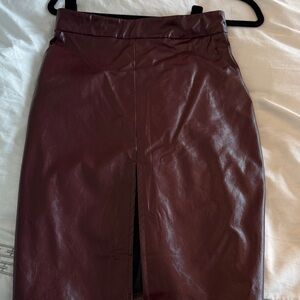 Sophisticated Maroon Pencil Skirt